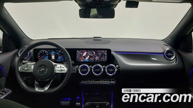 Mercedes-Benz GLA-Class 2023 — photo 7