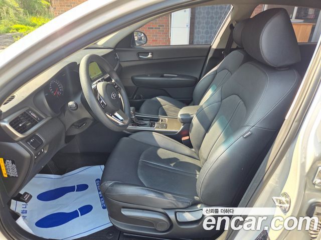 Kia K5 2019 — photo 11