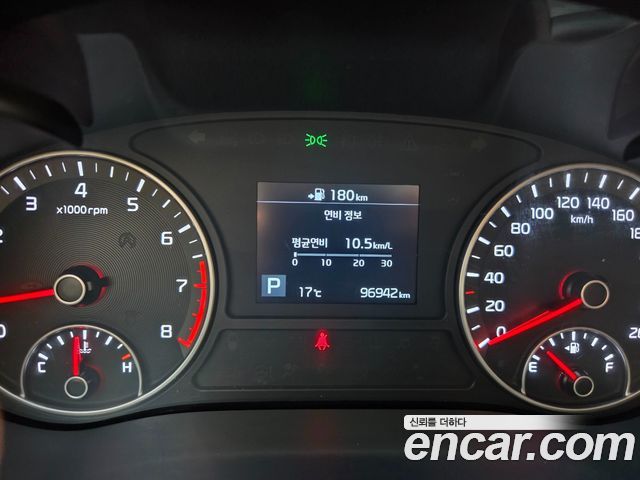Kia K5 2019 — photo 13