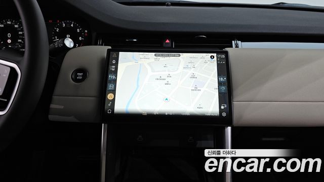 Land Rover Discovery Sport 2025 — photo 19