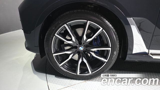 BMW X7 2021 — photo 5