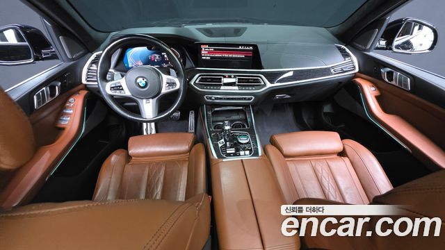 BMW X7 2021 — photo 10