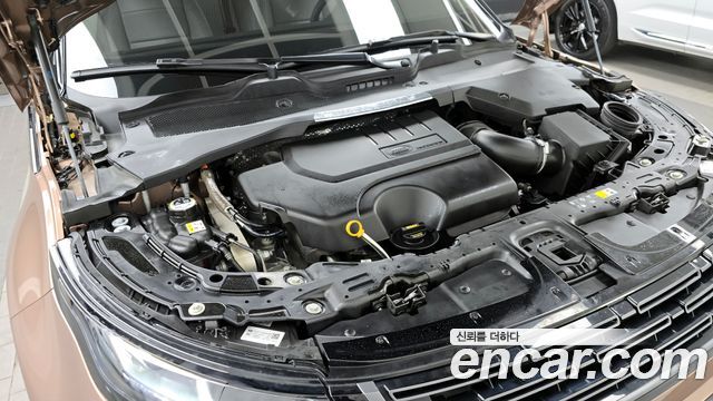 Land Rover Range Rover Evoque 2025 — photo 6