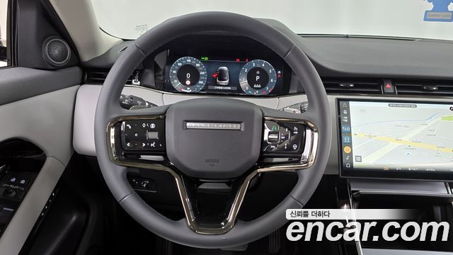 Land Rover Range Rover Evoque 2025 — photo 19