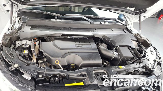 Land Rover Discovery Sport 2025 — photo 6