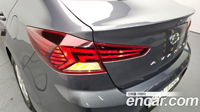 Hyundai AVANTE 2019 — photo 9