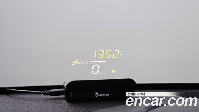 Hyundai AVANTE 2019 — photo 31