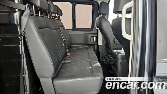 Hyundai Staria 2023 — photo 18