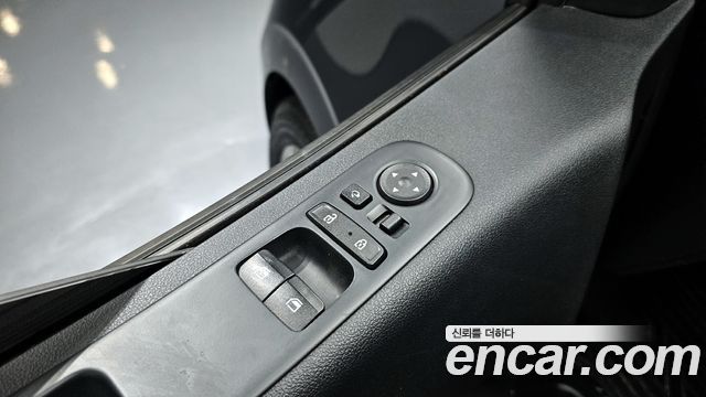 Hyundai Staria 2023 — photo 27