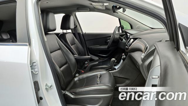 Chevrolet Korea Trax 2017 — photo 11