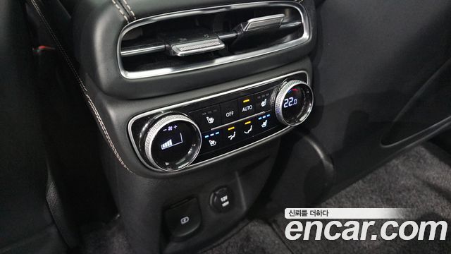 Genesis GV80 2022 — photo 24