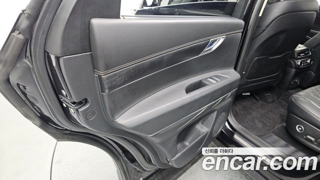 Genesis GV80 2022 — photo 15