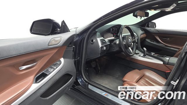 BMW 6-Series 2016 — photo 13
