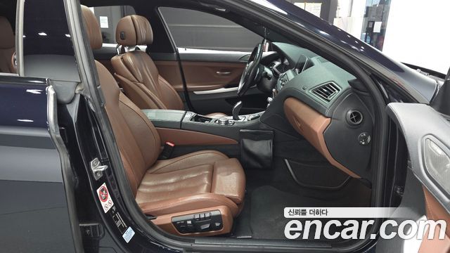 BMW 6-Series 2016 — photo 17