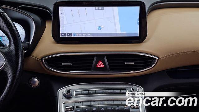 Hyundai Santafe 2021 — photo 14