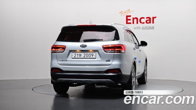 Kia Sorento 2015 — photo 4