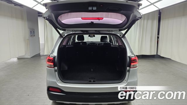 Kia Sorento 2015 — photo 26