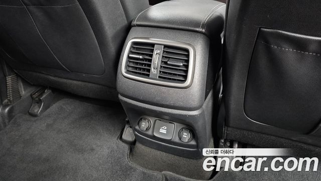Kia Sorento 2015 — photo 31