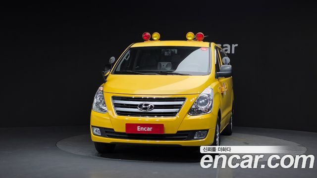 Hyundai Starex 2018 — photo 3