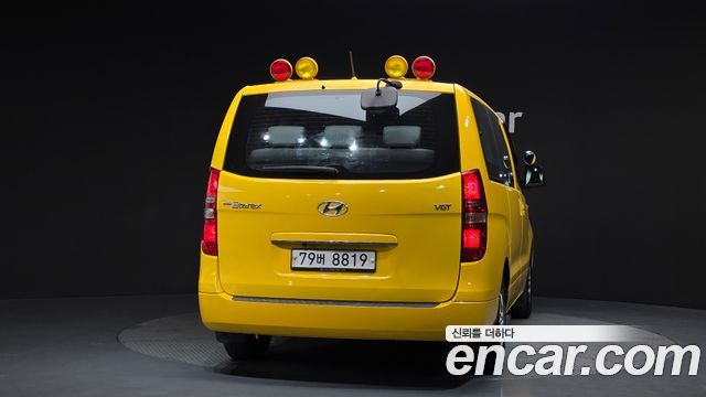 Hyundai Starex 2018 — photo 4