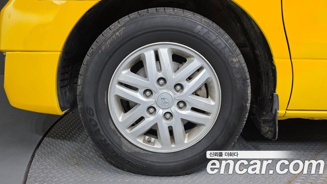 Hyundai Starex 2018 — photo 5