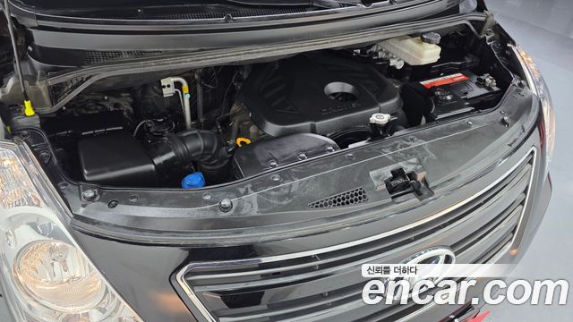 Hyundai Starex 2017 — photo 6