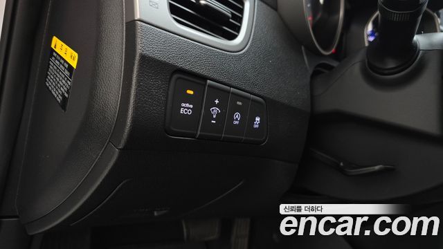 Hyundai AVANTE 2015 — photo 22