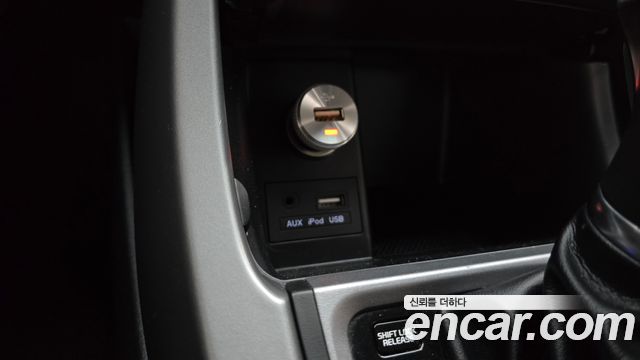 Hyundai AVANTE 2015 — photo 24