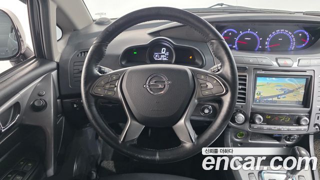 KG Mobility KORANDO 2017 — photo 14