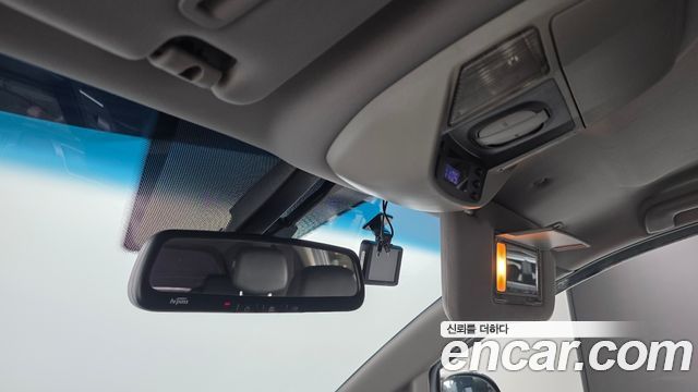 KG Mobility KORANDO 2017 — photo 18
