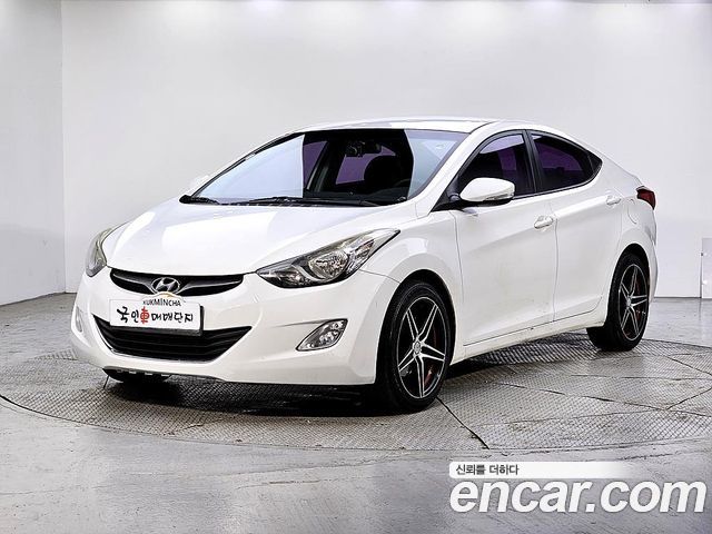 Hyundai AVANTE 2012 — photo 1