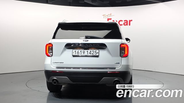 Ford Explorer 2020 — photo 4