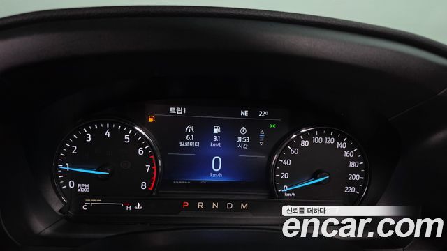 Ford Explorer 2020 — photo 8