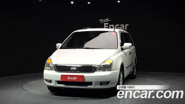 Kia Canival 2013 — photo 3