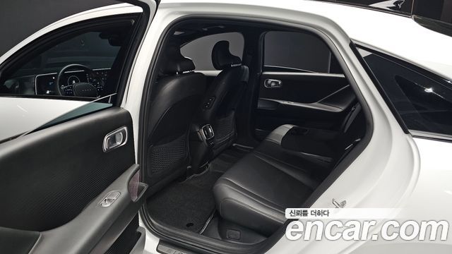 Hyundai Ioniq6 2023 — photo 18