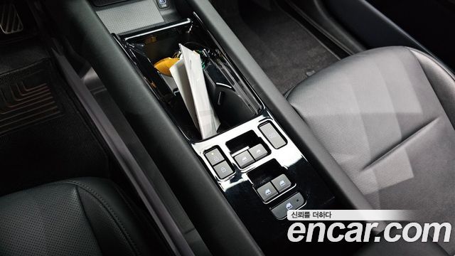 Hyundai Ioniq6 2023 — photo 25