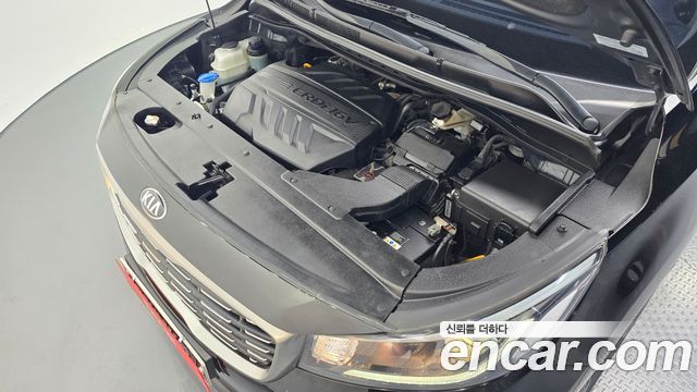 Kia Canival 2019 — photo 6