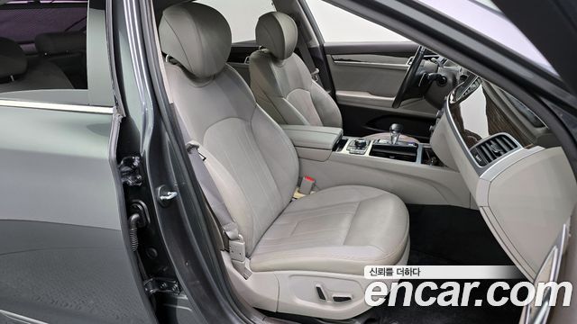 Genesis G80 2018 — photo 12
