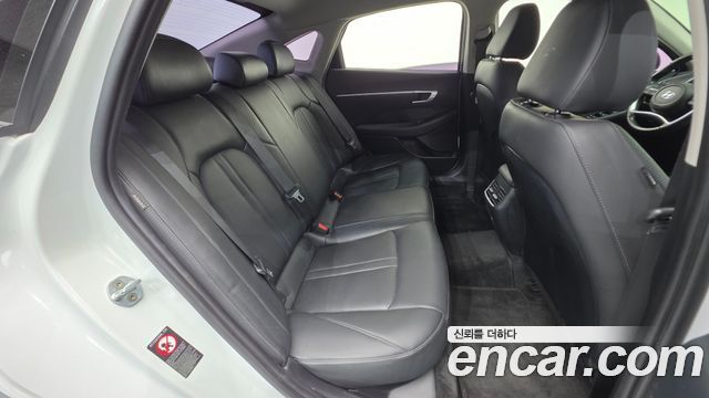 Hyundai Sonata 2020 — photo 29
