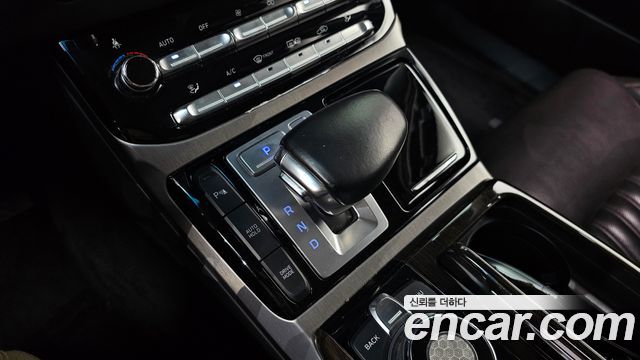 Genesis EQ900 2018 — photo 9