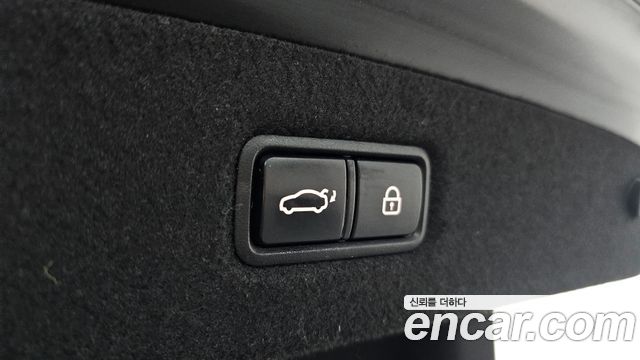 Genesis EQ900 2018 — photo 15