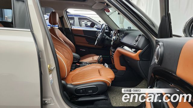 Mini Countryman 2022 — photo 17