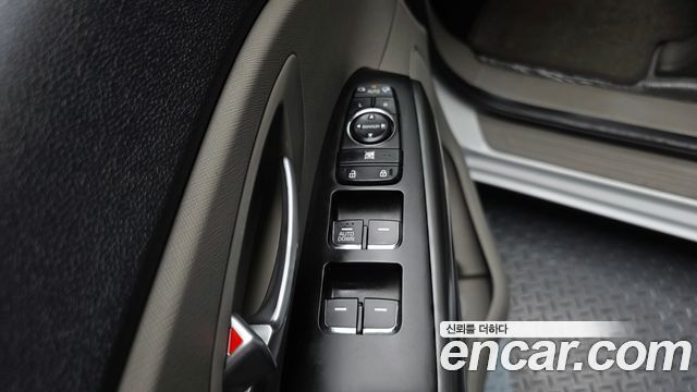 Kia Canival 2019 — photo 14