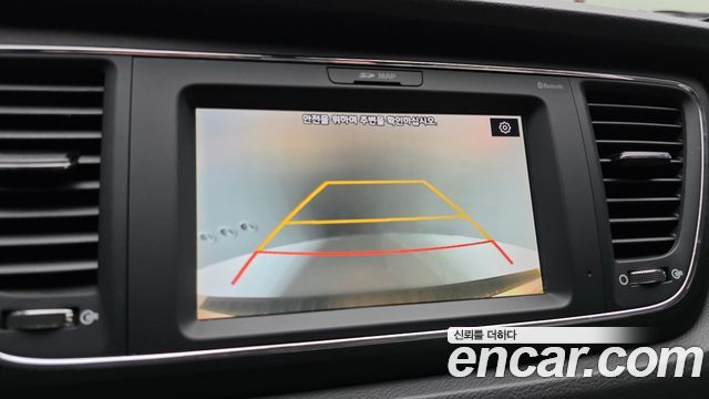Kia Canival 2019 — photo 17