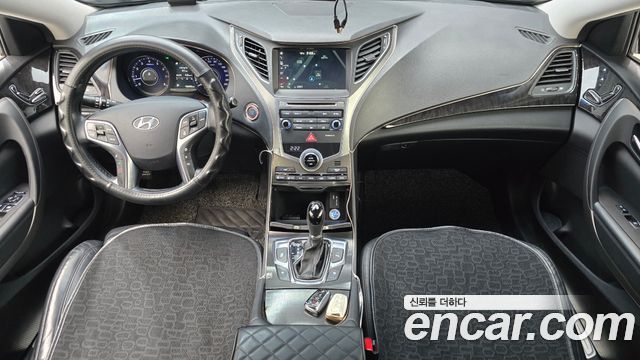 Hyundai Grandeur 2015 — photo 10