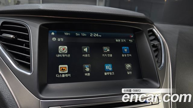 Hyundai Grandeur 2015 — photo 22