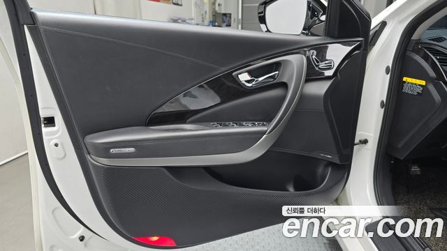 Hyundai Grandeur 2015 — photo 14