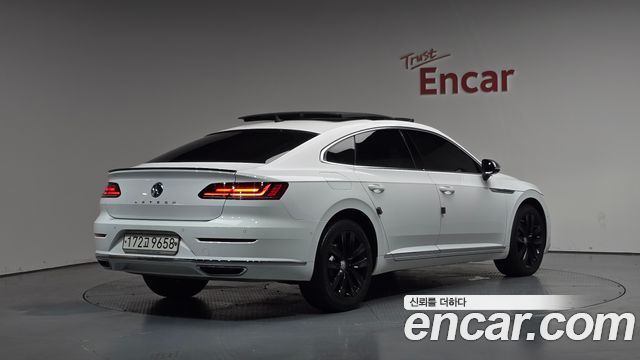 Volkswagen Arteon 2019 — photo 2