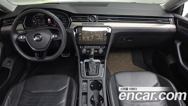 Volkswagen Arteon 2019 — photo 10