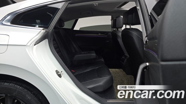 Volkswagen Arteon 2019 — photo 18